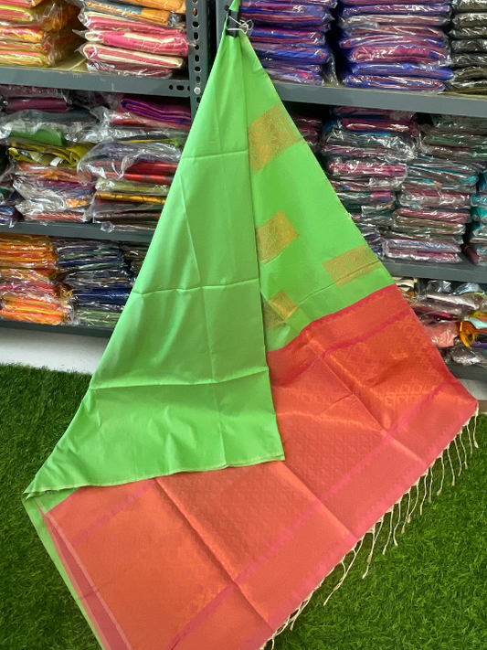 Kanjivaram Tissue Border Soft Silk Saree (Green and Pink)